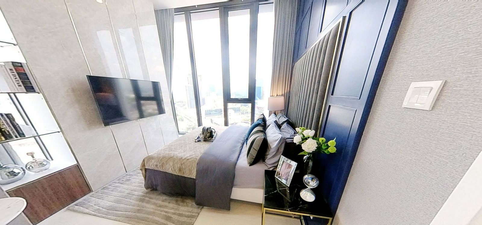 2 Bedroom Condo for sale at Mazarine Ratchayothin