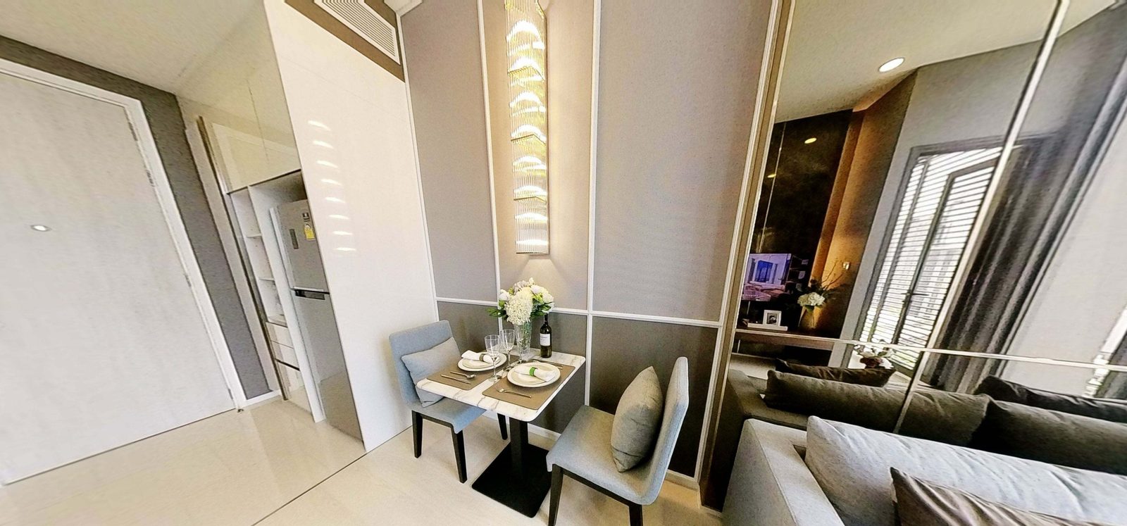 2 Bedroom Condo for sale at Mazarine Ratchayothin — photo 4