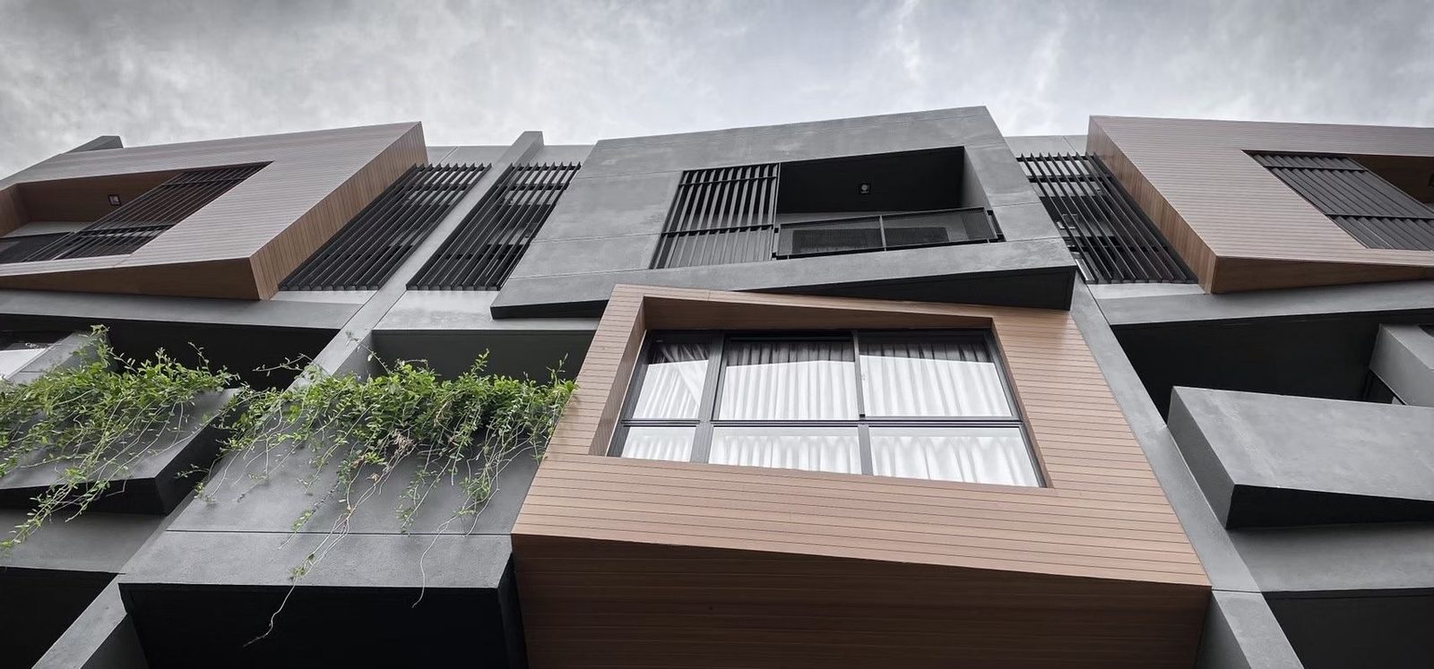 4 Bedroom Townhouse for sale at L SCAPE Ratchada 20 — photo 4