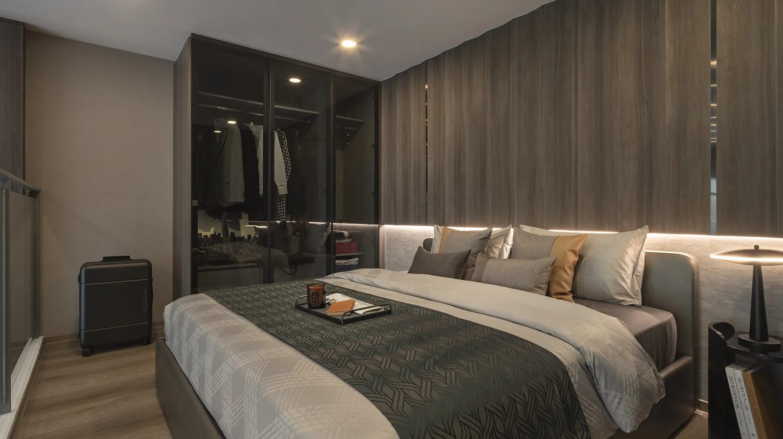 2 Bedroom Condo for sale at Whizdom Craftz Samyan