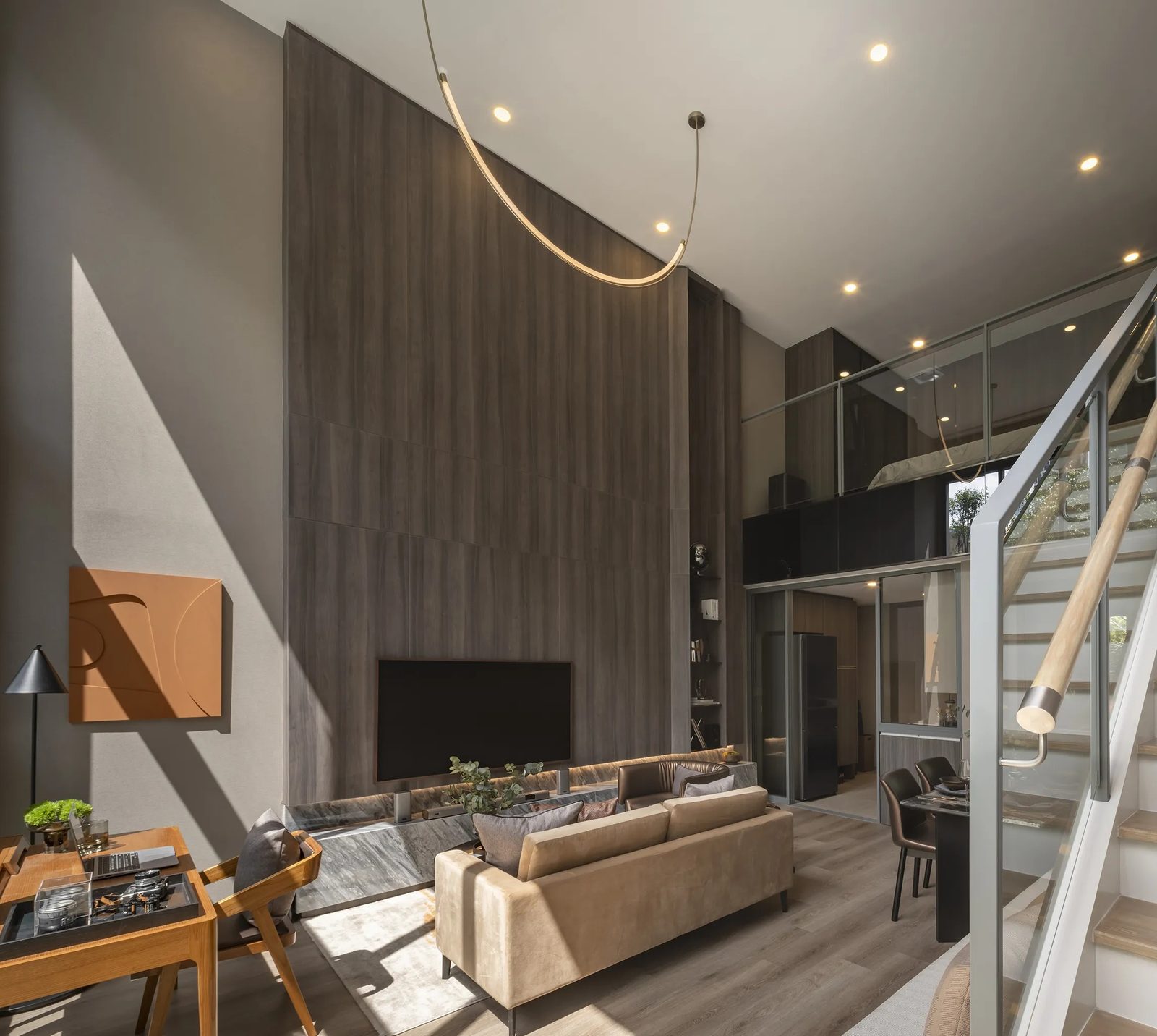 2 Bedroom Condo for sale at Whizdom Craftz Samyan — photo 2