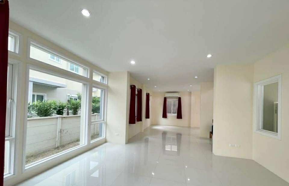 3 Bedroom House for rent at Seranee Casa Westgate Bangyai — photo 2