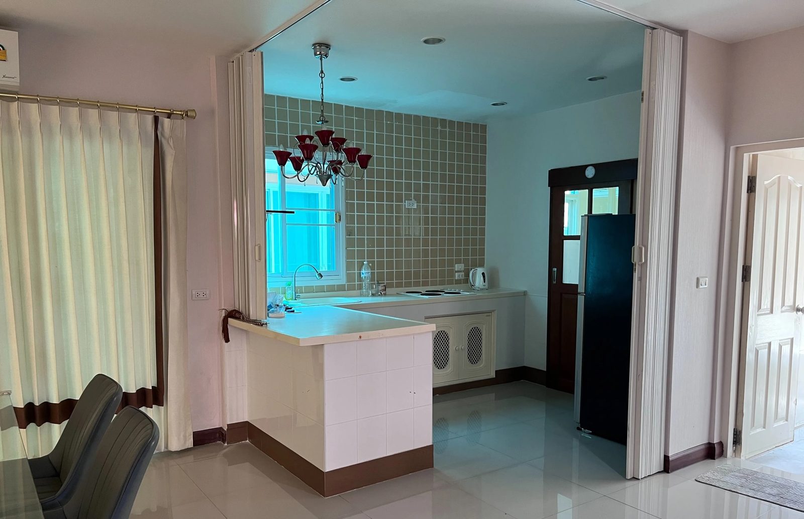 5 Bedroom House for rent at Laddarom Rachaphruk Rattanathibe — photo 4