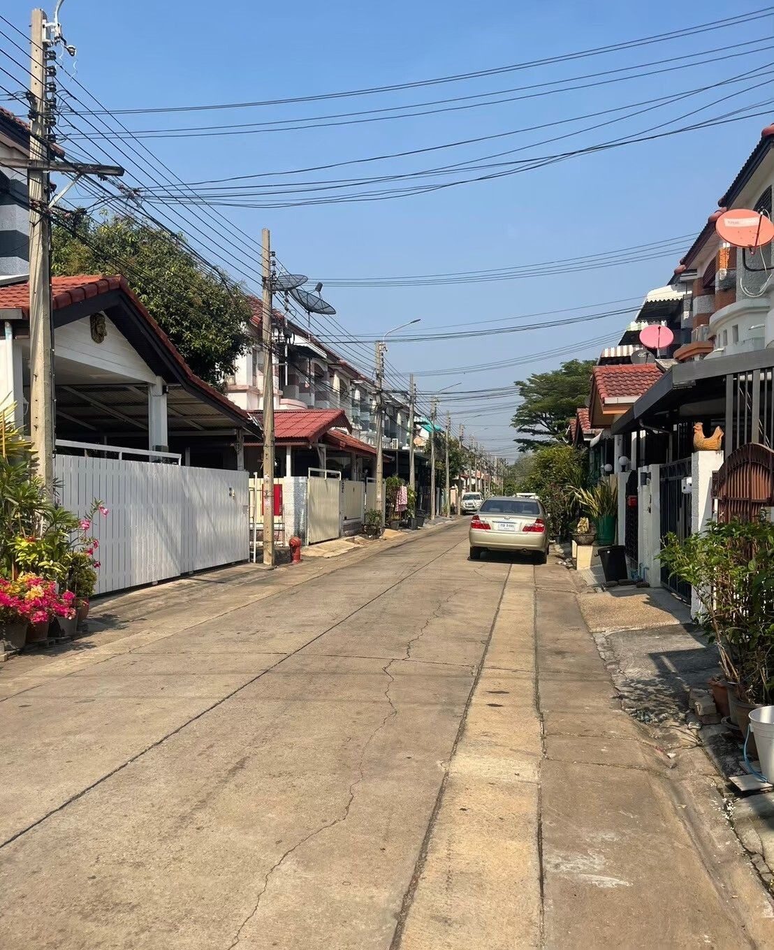 2 Bedroom Townhouse for rent at Butsarin 1
