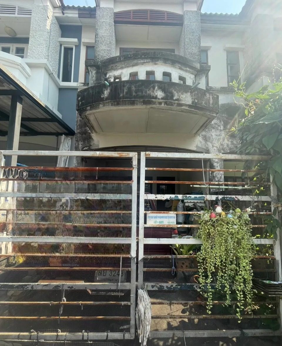 2 Bedroom Townhouse for rent at Butsarin 1 — photo 2