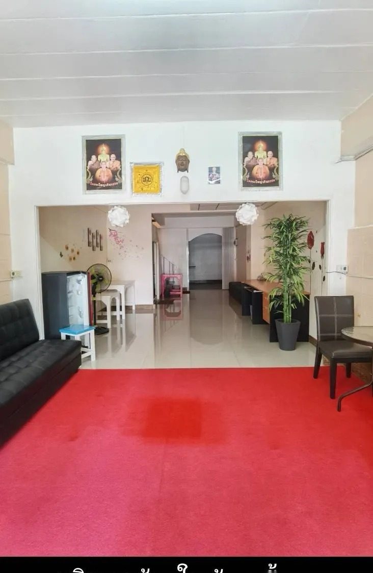 4 Bedroom Shophouse for rent at Bua Thong Thani — photo 2