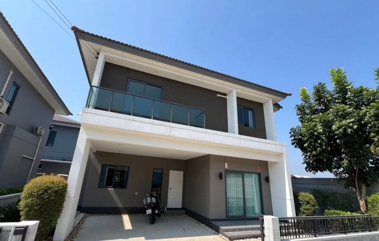 4 Bedroom House for rent at Centro Bangyai