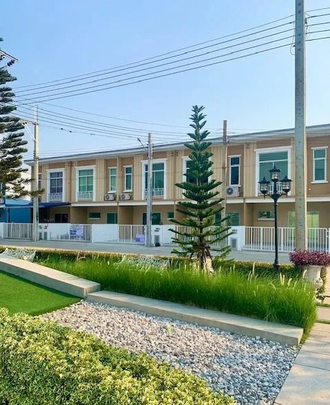3 Bedroom Townhouse for rent at J City Rattanathibet – Bangbuathong