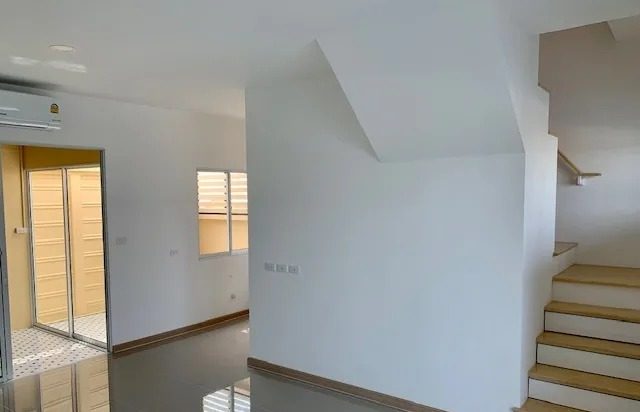 3 Bedroom Townhouse for rent at J City Rattanathibet – Bangbuathong — photo 3