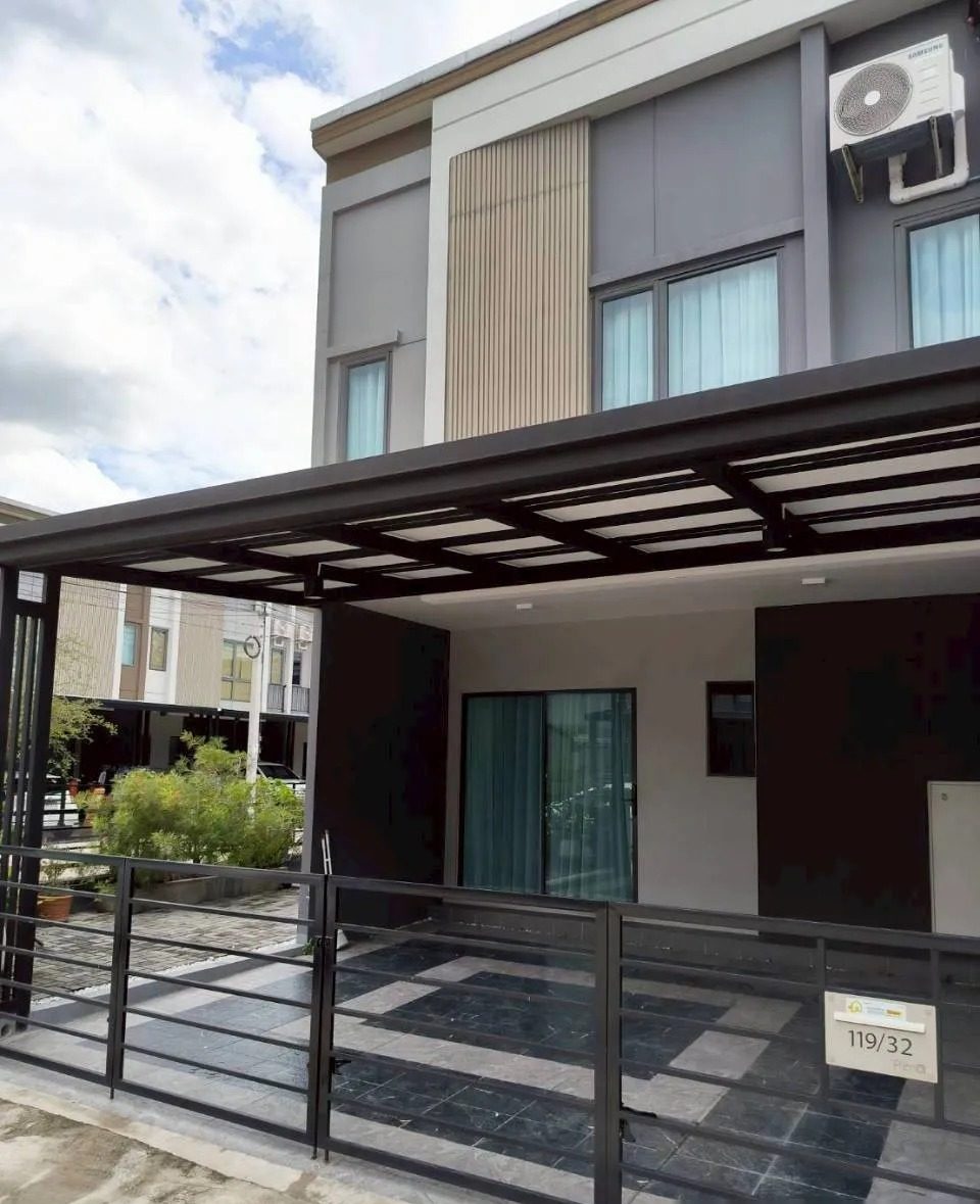 3 Bedroom Townhouse for rent at Pleno Ratchapruek-Sathorn — photo 1