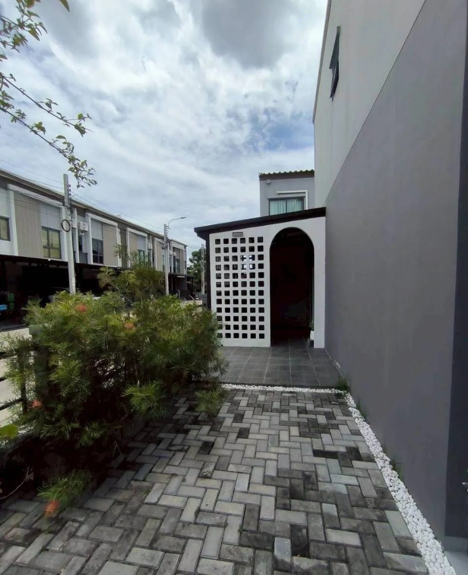 3 Bedroom Townhouse for rent at Pleno Ratchapruek-Sathorn — photo 3