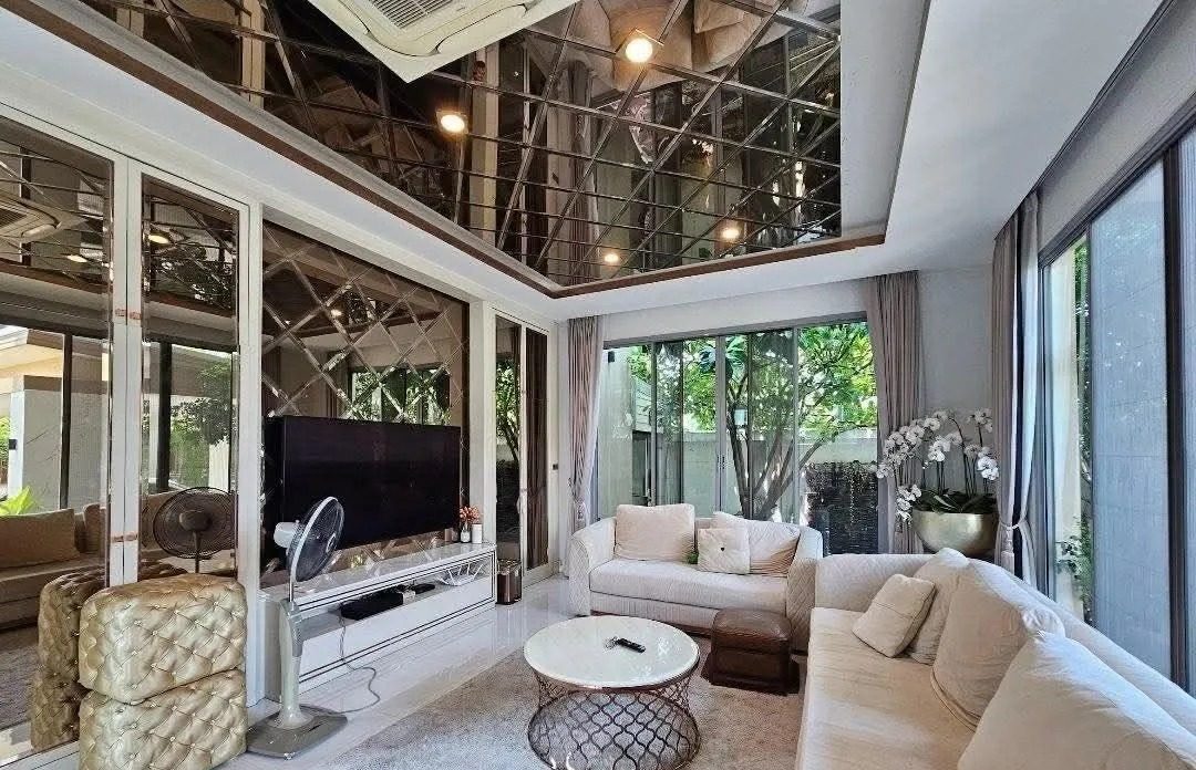 LuxuryHouseWithPrivatePoolForRentOrSale #NearCentralWestvill — photo 1