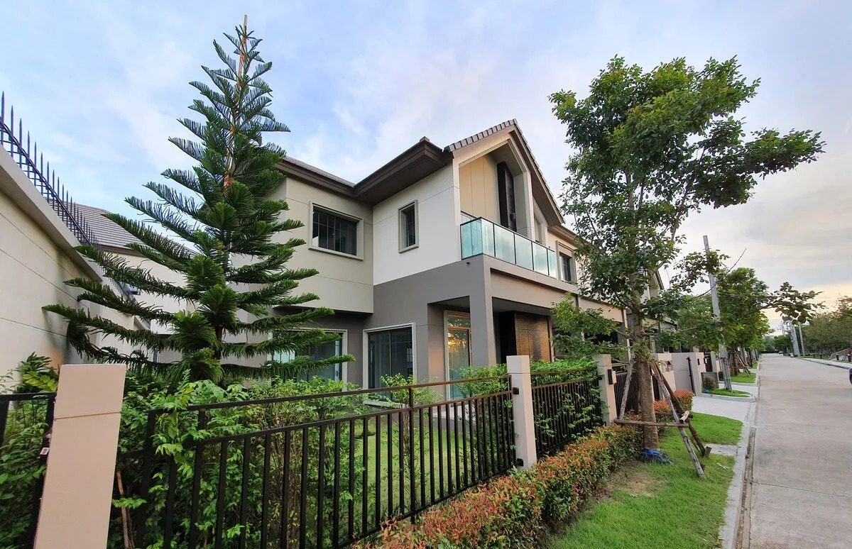 4 Bedroom House for rent at Bangkok Boulevard Sathorn-Pinklao 2 — photo 2