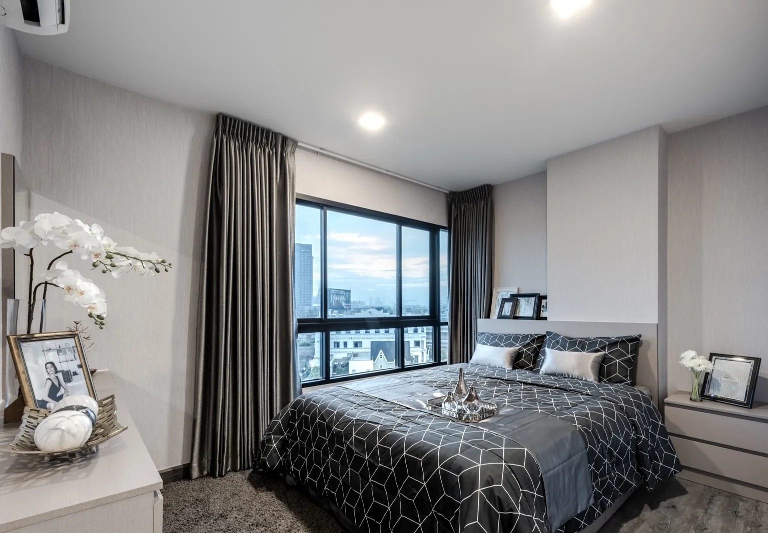 2 Bedroom Condo for rent at The Nigh Condo Pinklao-Charan — photo 3