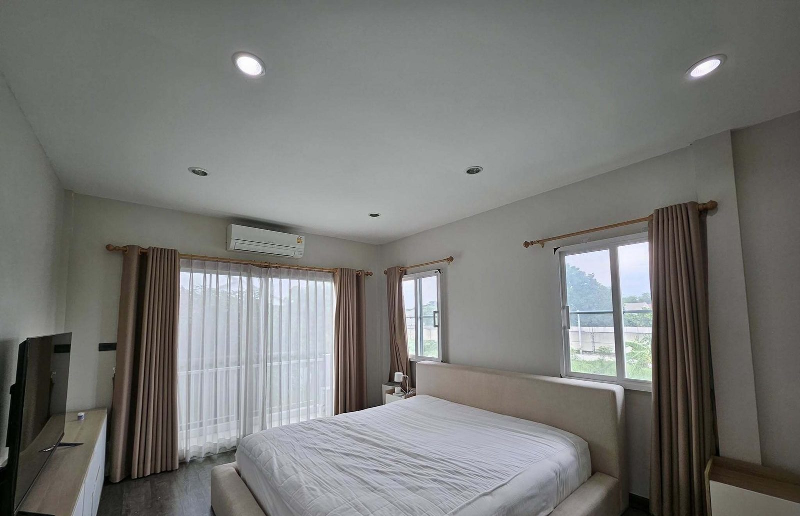 4 Bedroom House for rent at Chaiyapruk Pinklao-Sathorn — photo 4