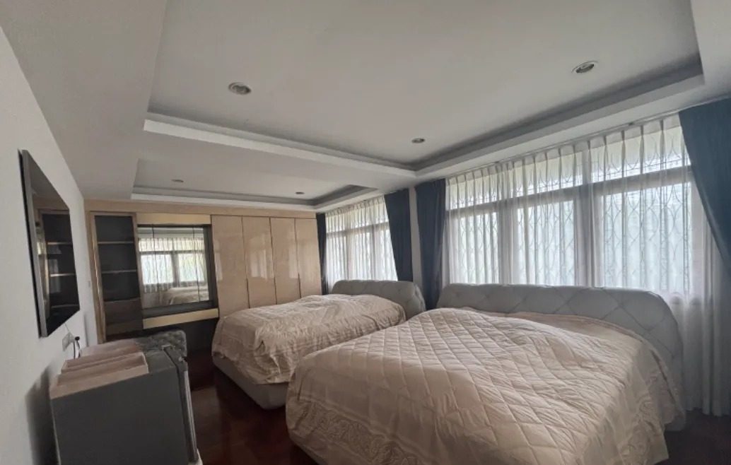 Spacious 2-Storey House for Rent in Tiwanon Area — photo 1