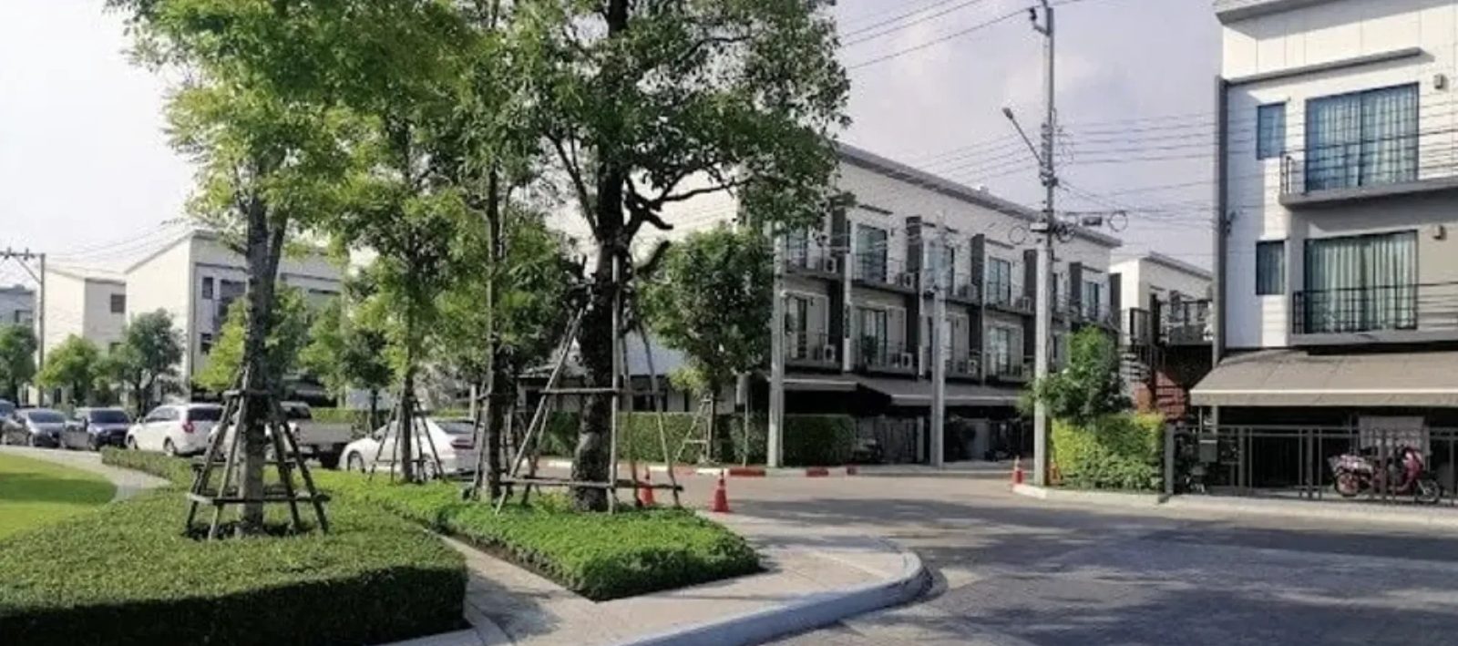Baan Klang Muang Pinklao-Charan — photo 2