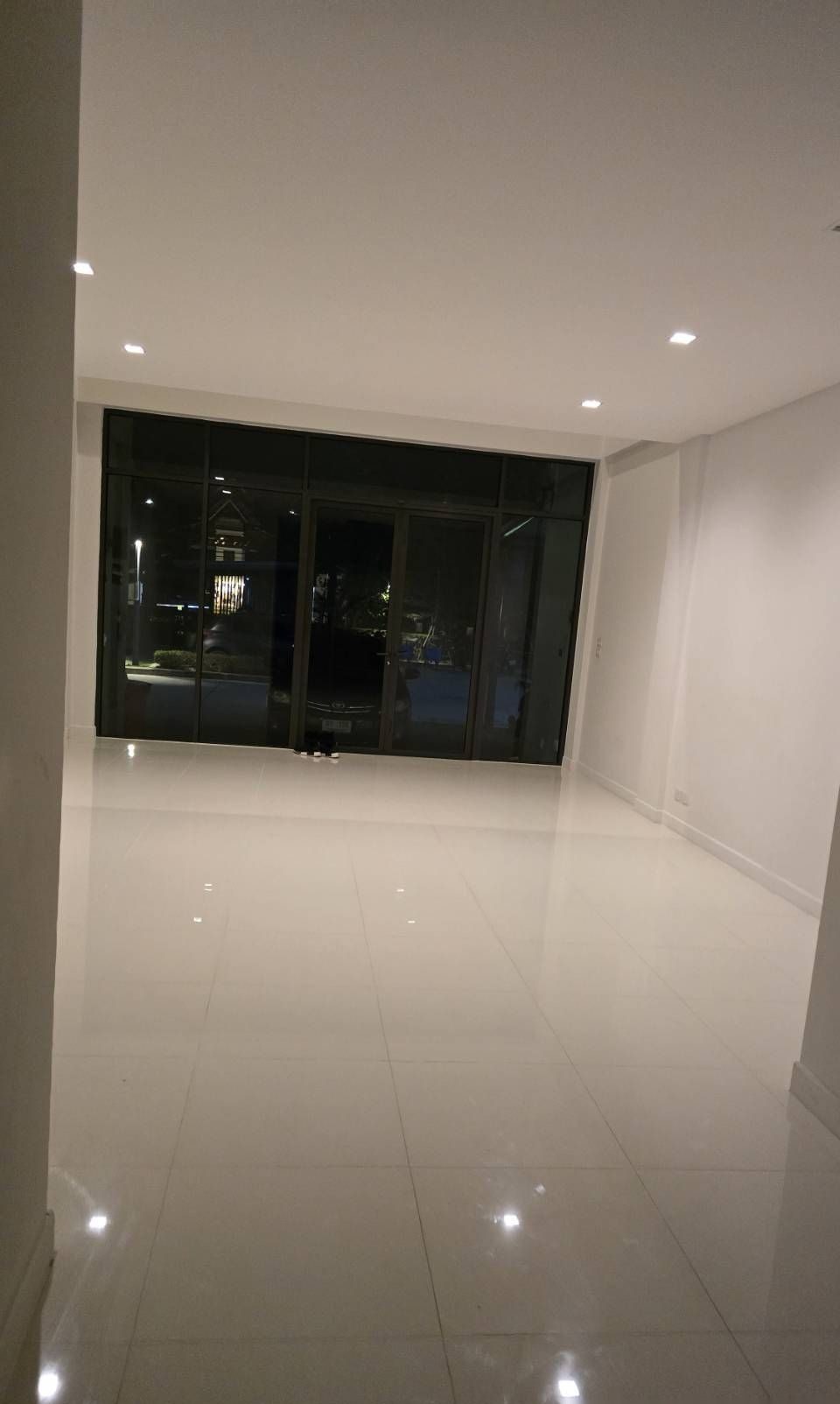 Shophouse for rent at PAVE Pinklao-Salaya — photo 3