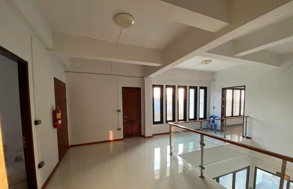 Home Office with Elevator at Bang Kruai — photo 2