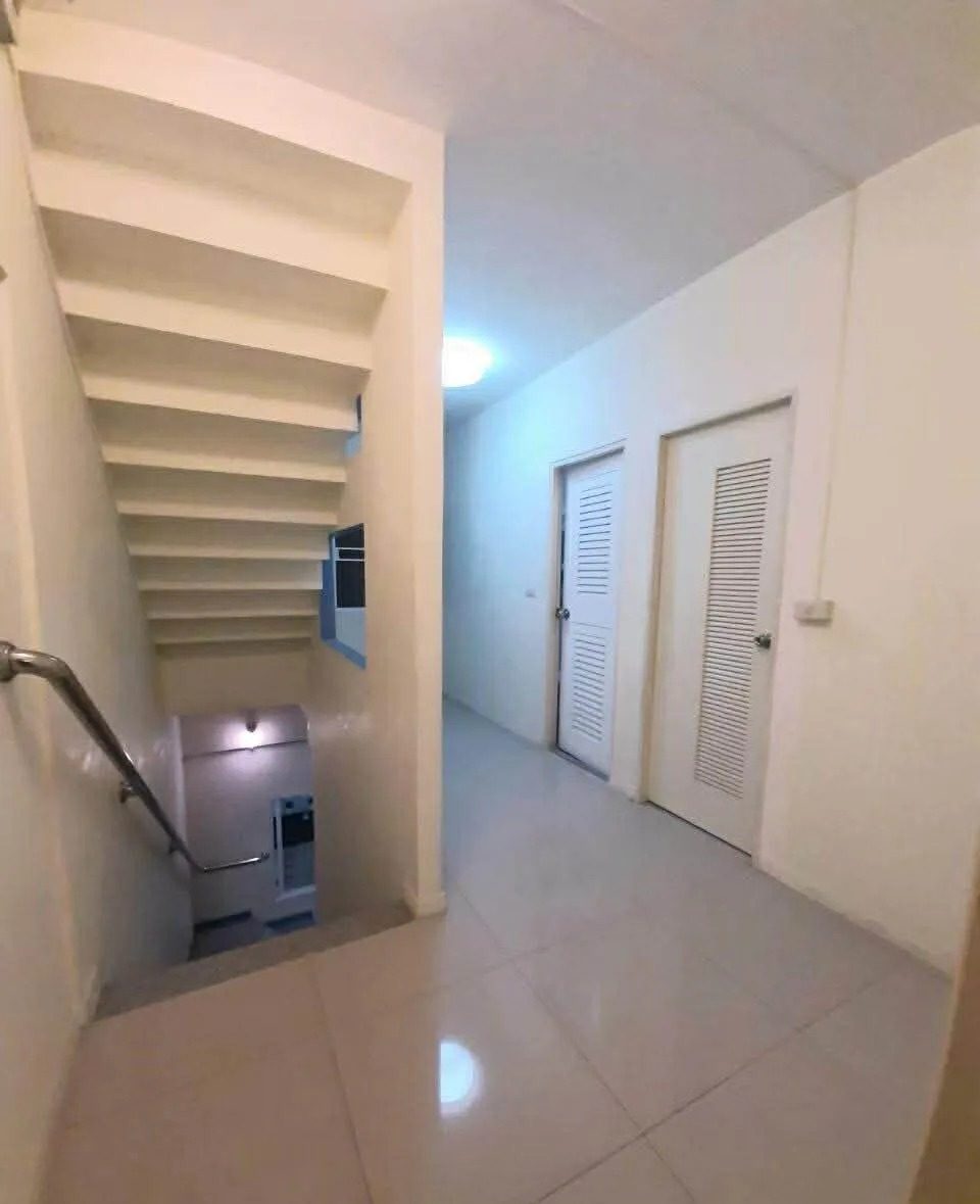 3 Bedroom Townhouse for rent at Home Place Rattanathibet — photo 5