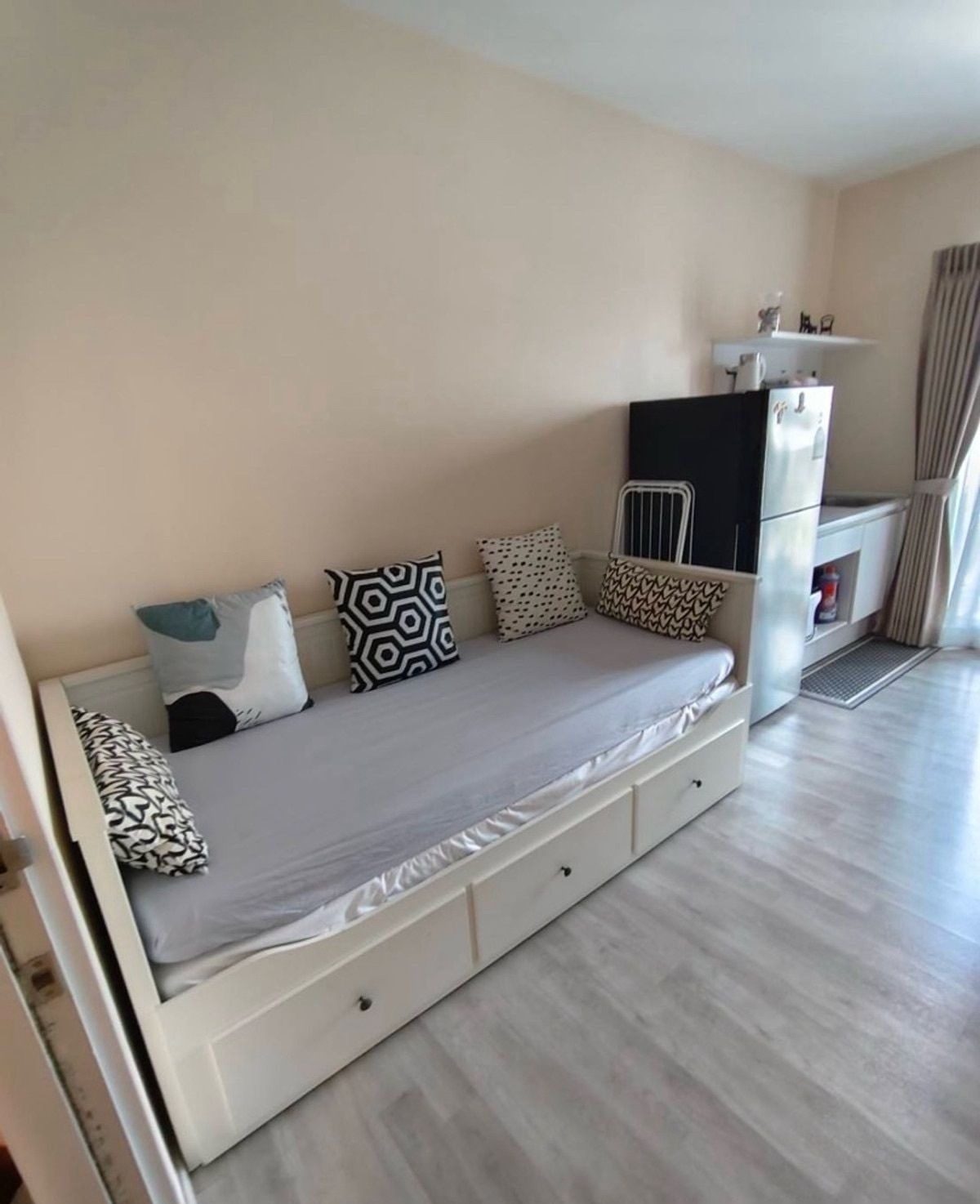 1 Bedroom Condo for rent at Plum Condo Central Station — photo 3