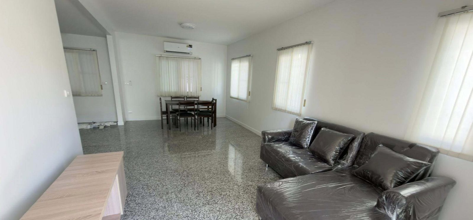 3 Bedroom House for rent at Pruksa Village 5 Wongwaen-Rattanathibet — photo 3