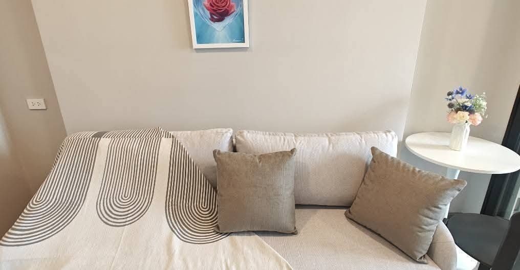 1 Bedroom Condo for rent at Plum Condo New West — photo 3
