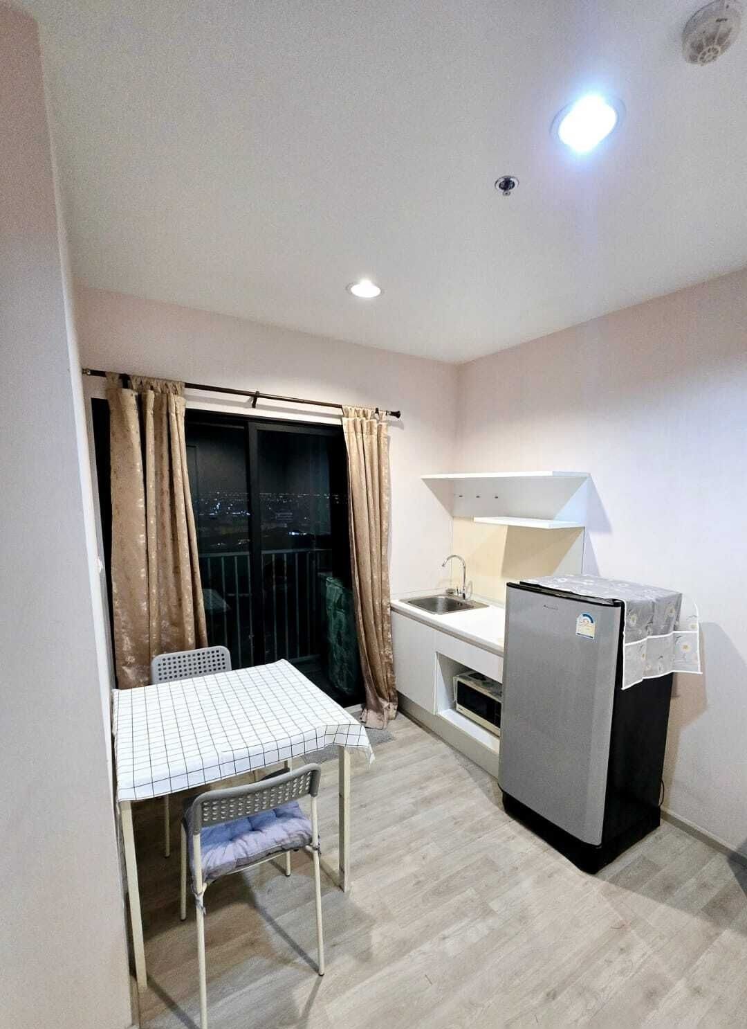 1 Bedroom Condo for rent at Plum Condo Central Station