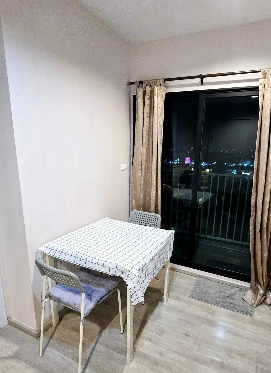 1 Bedroom Condo for rent at Plum Condo Central Station — photo 2