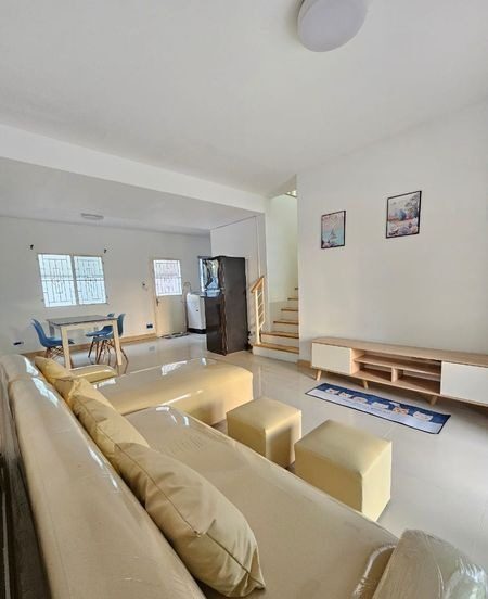 3 Bedroom Townhouse for rent at Pruksa Ville 28 Wongwaen-Rattanathibet — photo 2