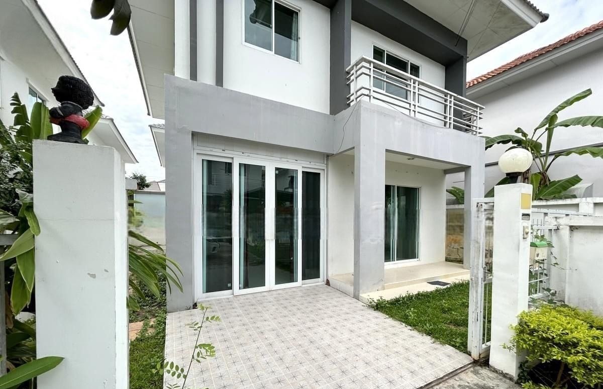 4 Bedroom House for rent at Lanceo Crib Pinklao-Rama 5 — photo 2