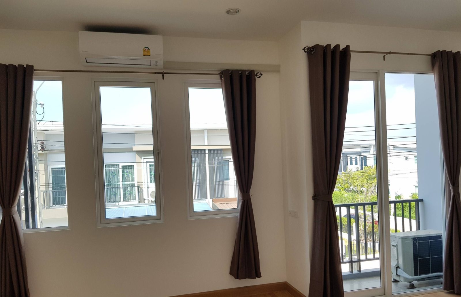 4 Bedroom Townhouse for rent at Chuan Chuen Town Kanchanapisek–Bangyai — photo 5