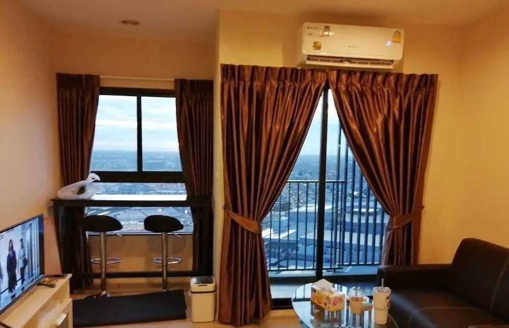 Studio Condo for rent at Plum Condo Central Station — photo 4