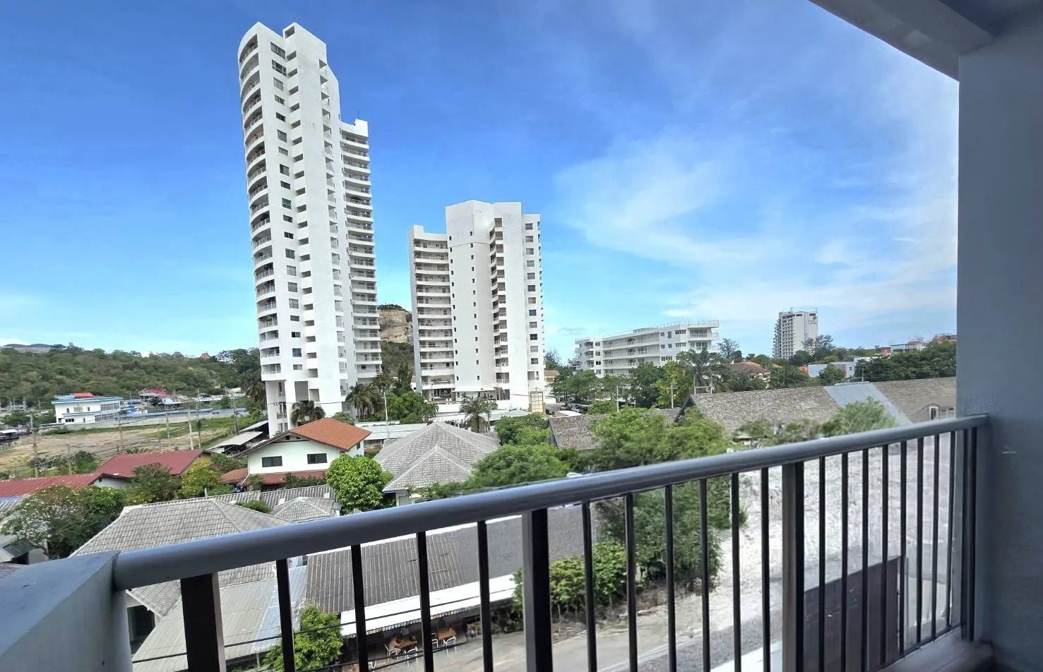 1 Bedroom Condo for rent at The Seacraze — photo 4
