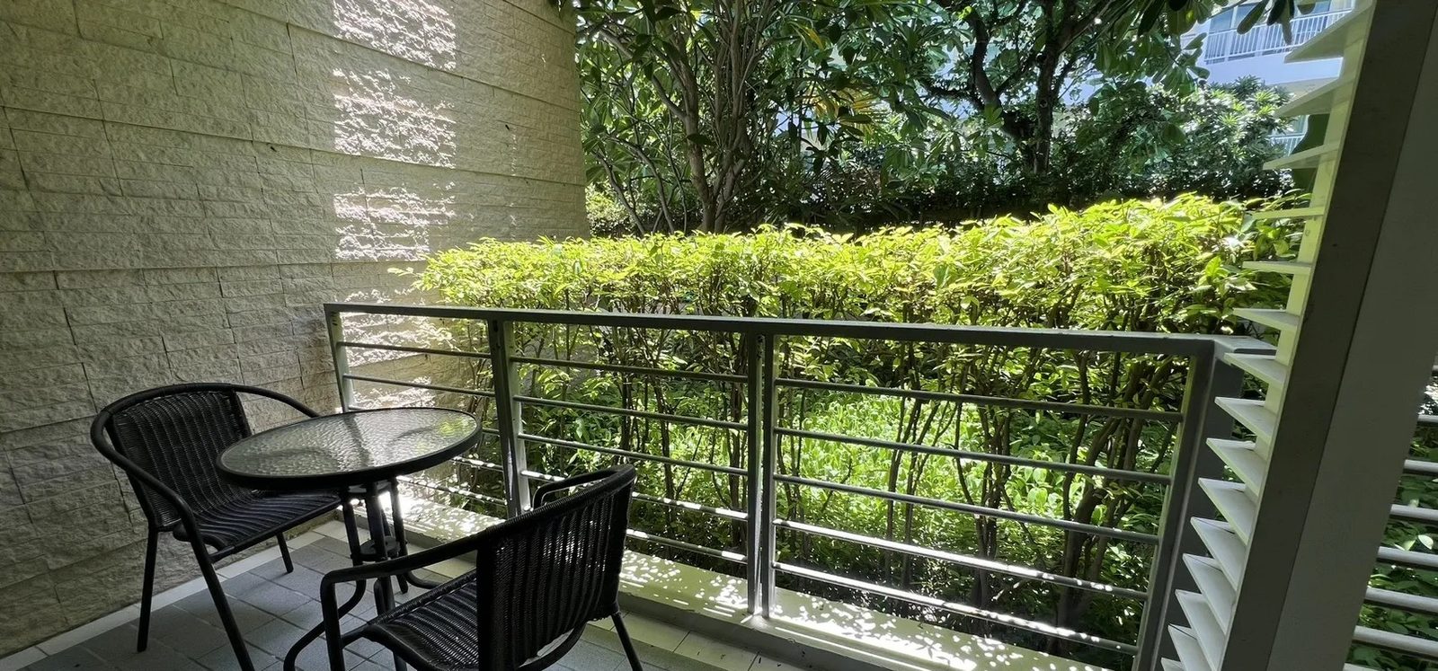 1 Bedroom Condo for rent at Baan Sanpluem — photo 3