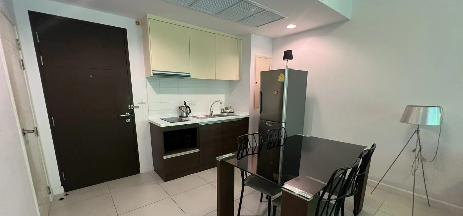 1 Bedroom Condo for rent at Baan Sanpluem — photo 5