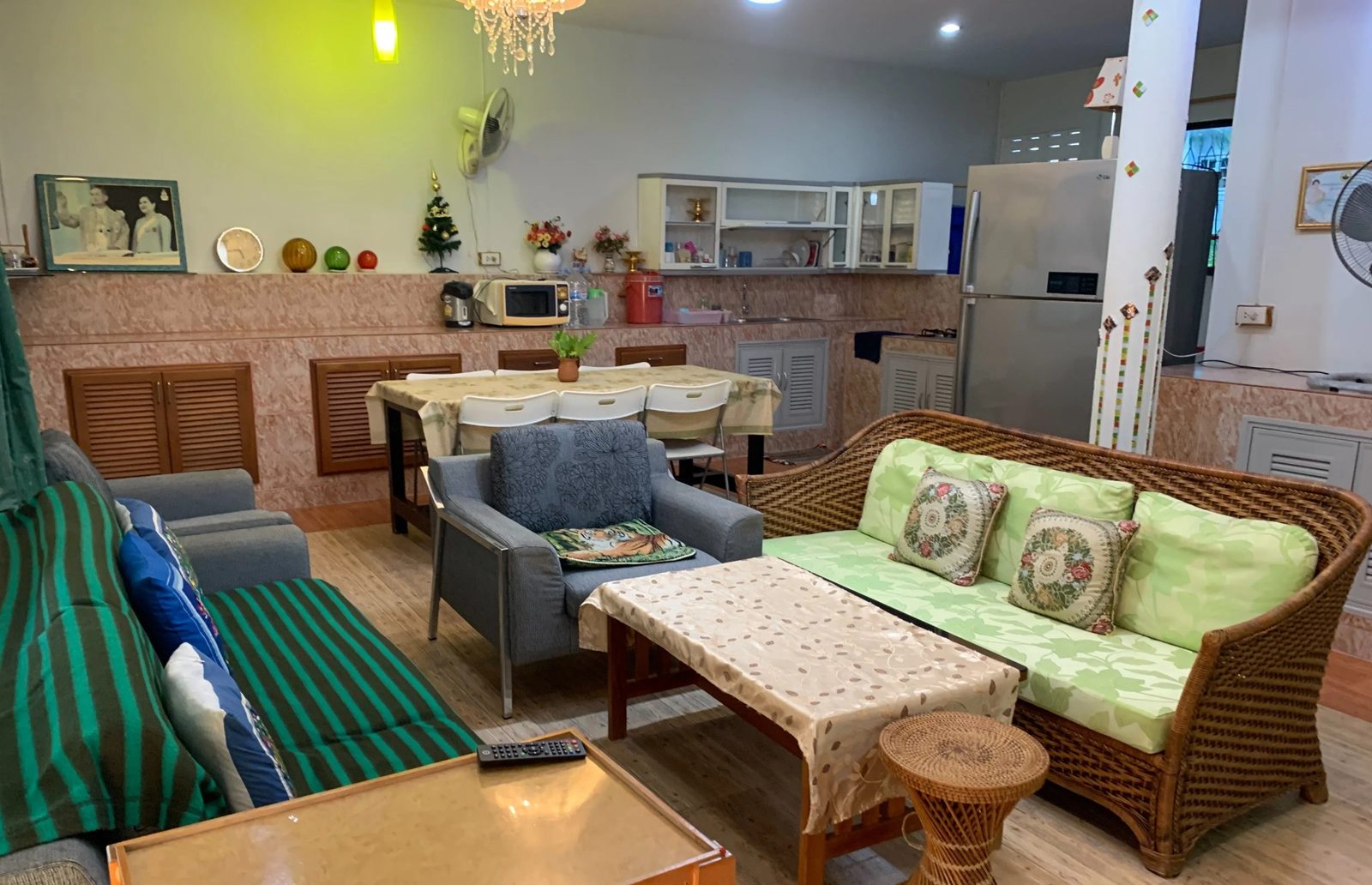 2 Bedrooms 2 Bathrooms House Closed to Khao Takiab Beach — photo 1
