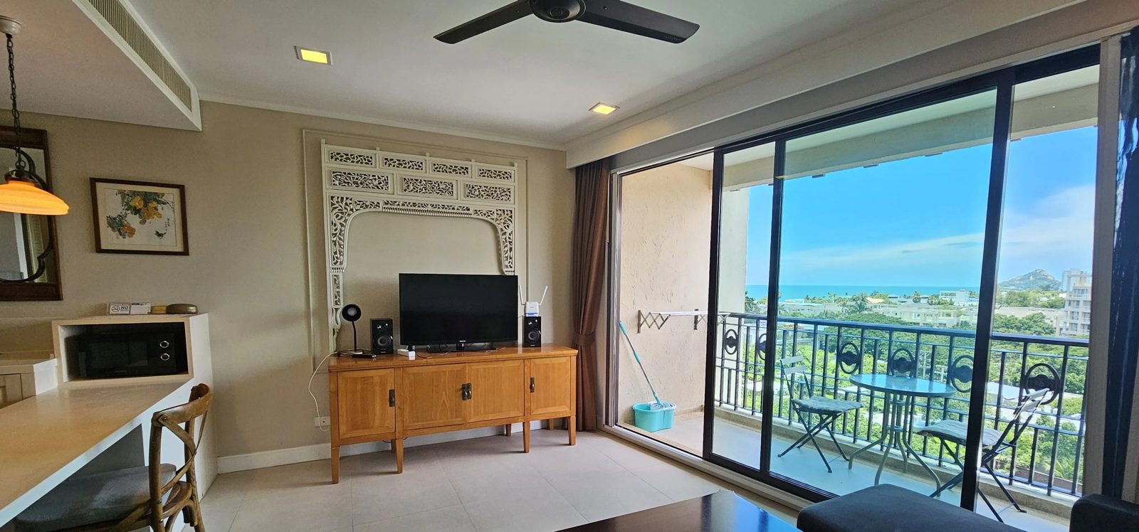 1 Bedroom Condo for rent at Marrakesh Residences — photo 4