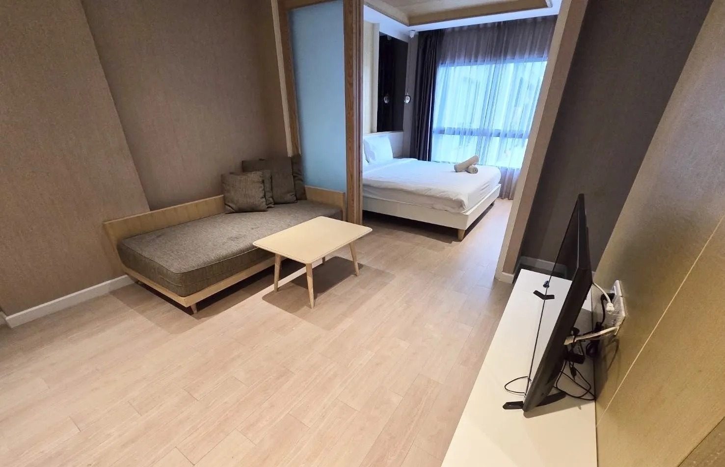 1 Bedroom Condo for rent at Maysa Condo — photo 3