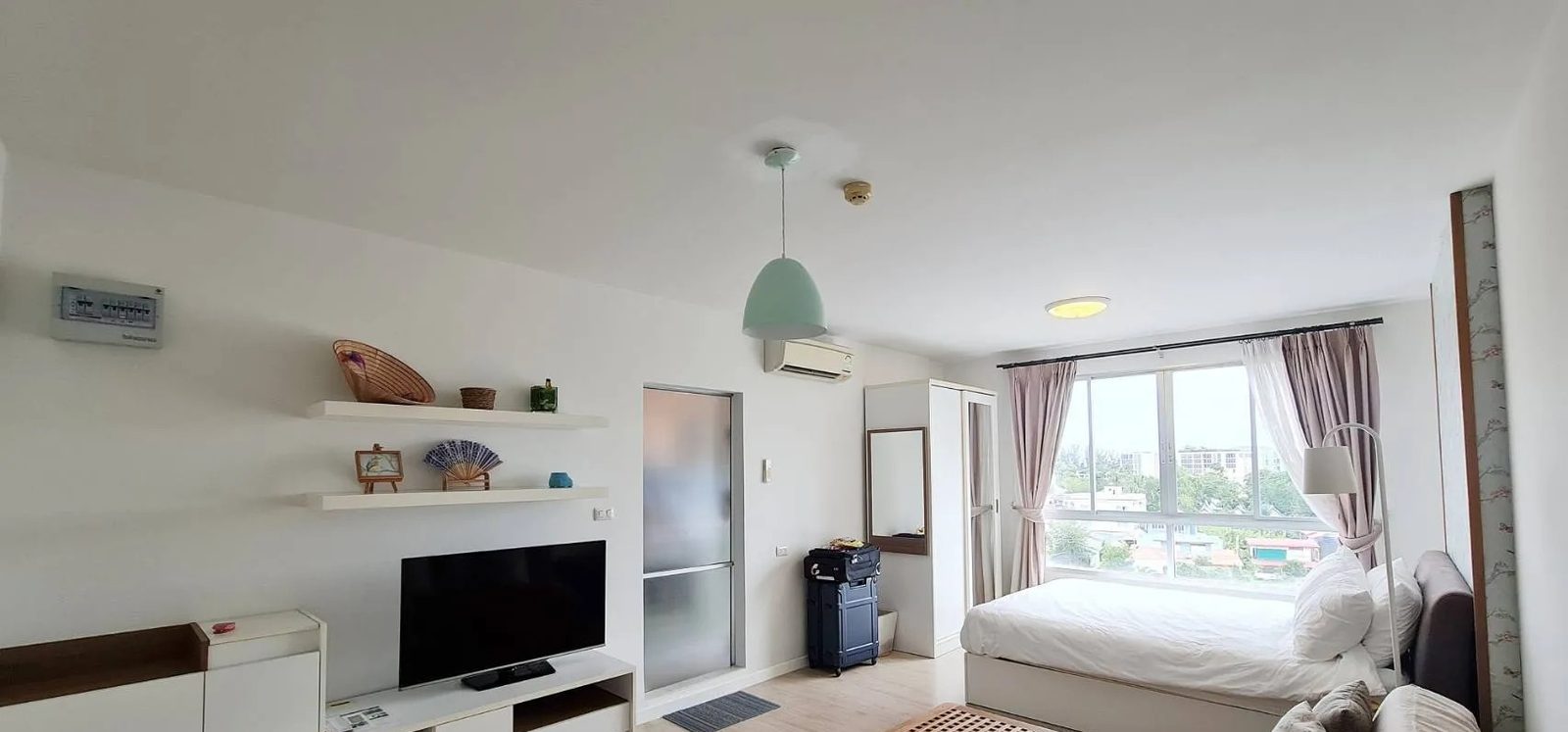 Studio Condo for rent at Baan Peang Ploen — photo 2