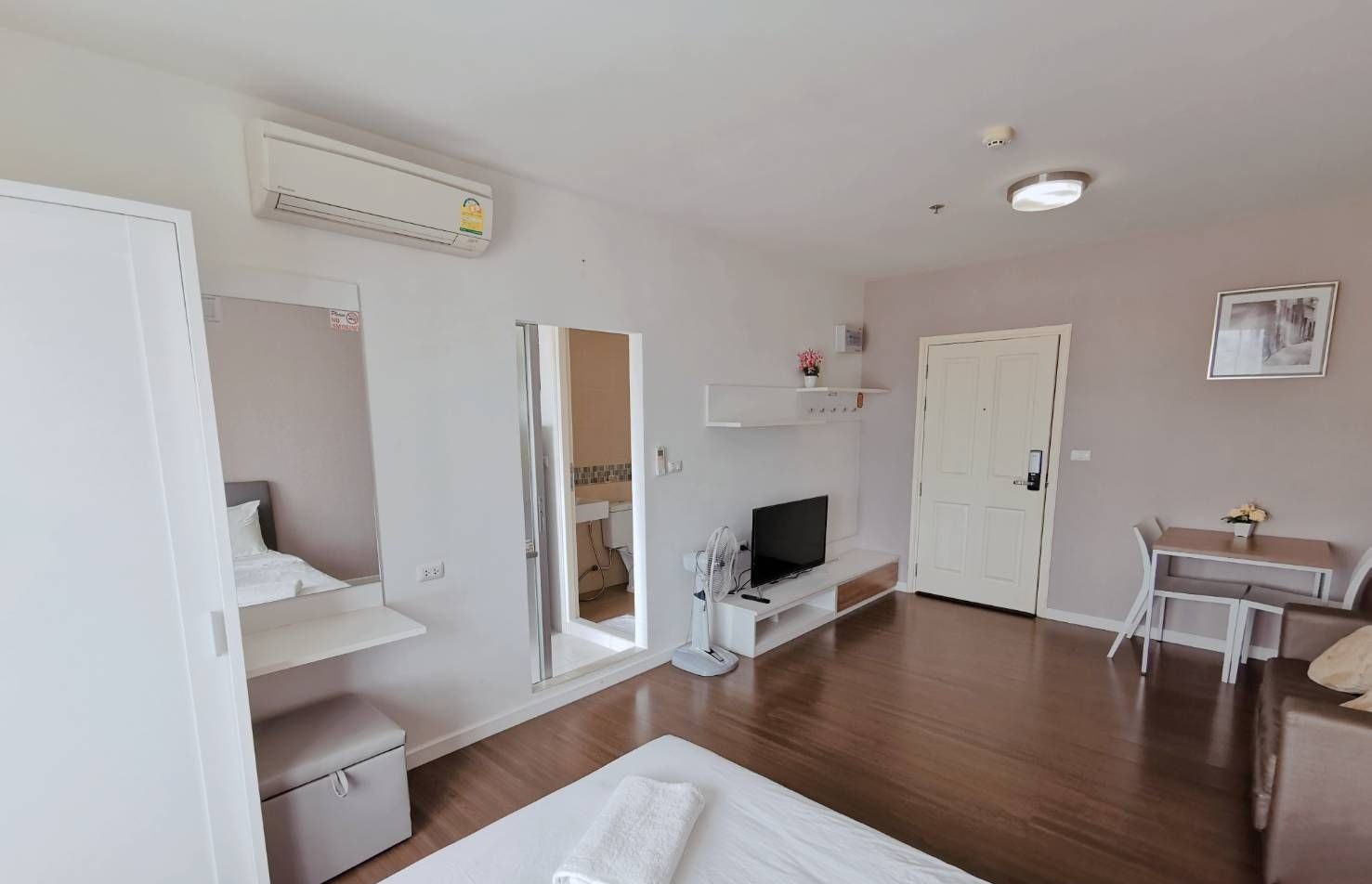Studio Condo for rent at Baan Kiang Fah — photo 5