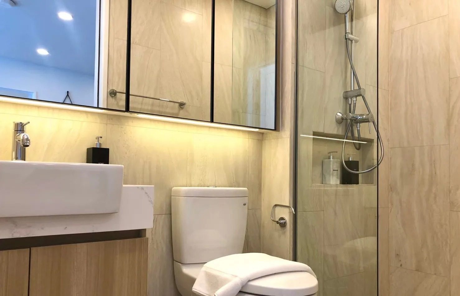 2 Bedroom Condo for rent at Sansara Black Mountain — photo 4