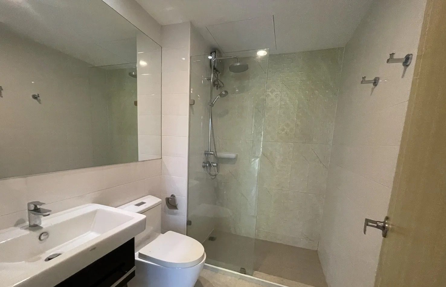 1 Bedroom Condo for rent at Maysa Condo — photo 5