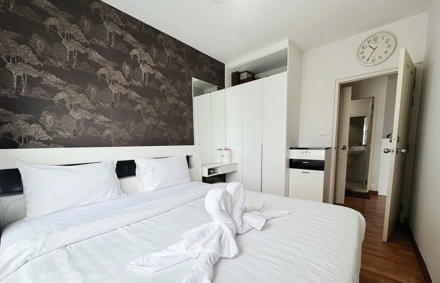 1 Bedroom Condo for rent at The Trust Condo Huahin — photo 2