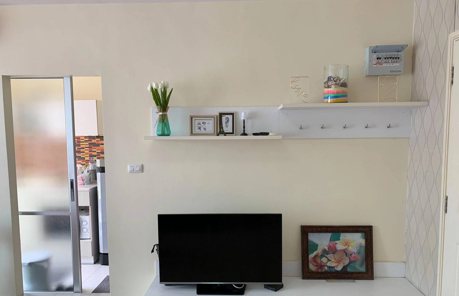 1 Bedroom Condo for rent at Baan Peang Ploen — photo 2