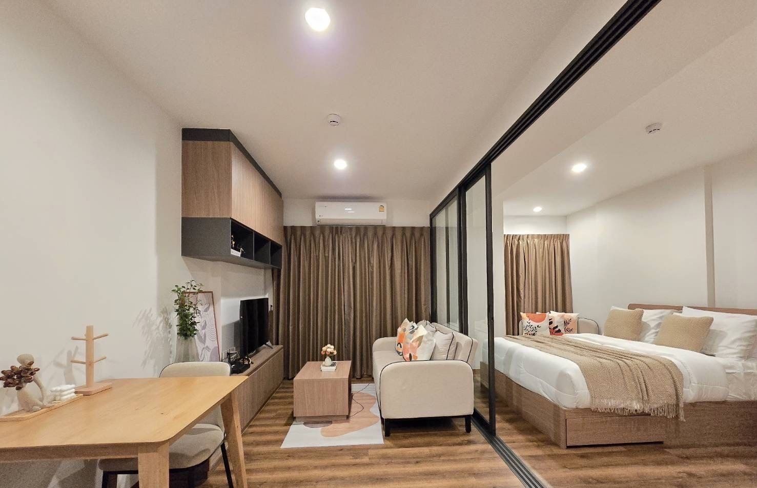 1 Bedroom Condo for rent at La Habana — photo 1