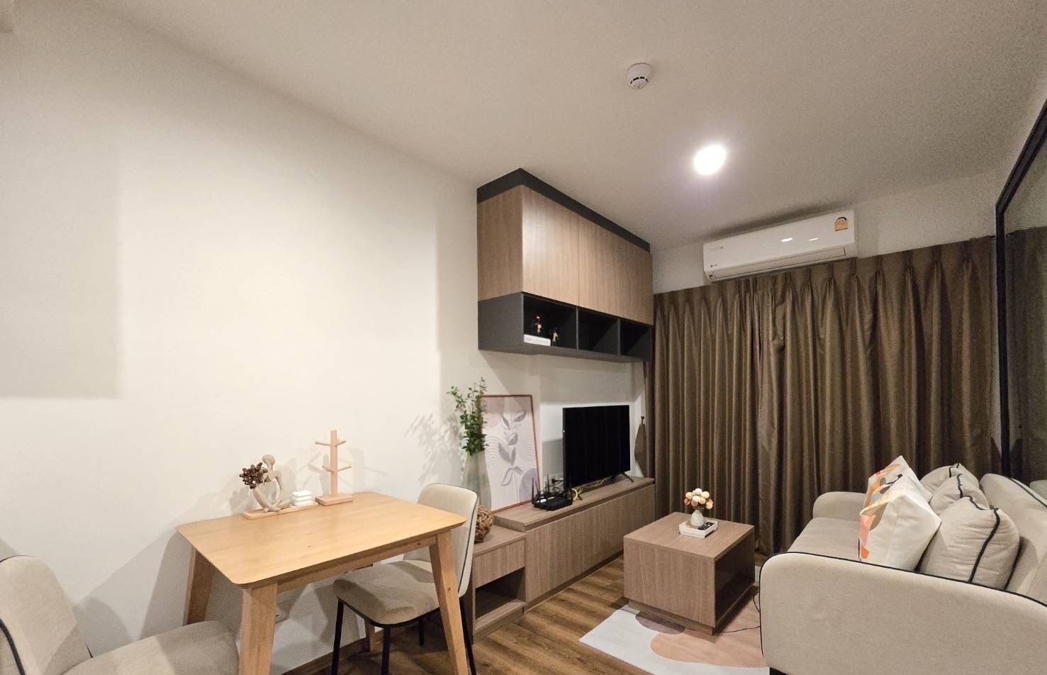 1 Bedroom Condo for rent at La Habana — photo 3