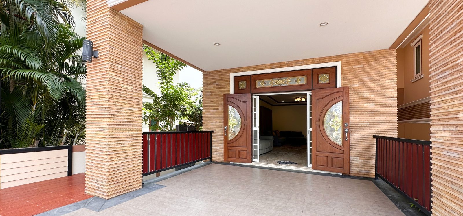 5 Bedroom Villa for Rent in Moo Baan Samor Phrong — photo 5