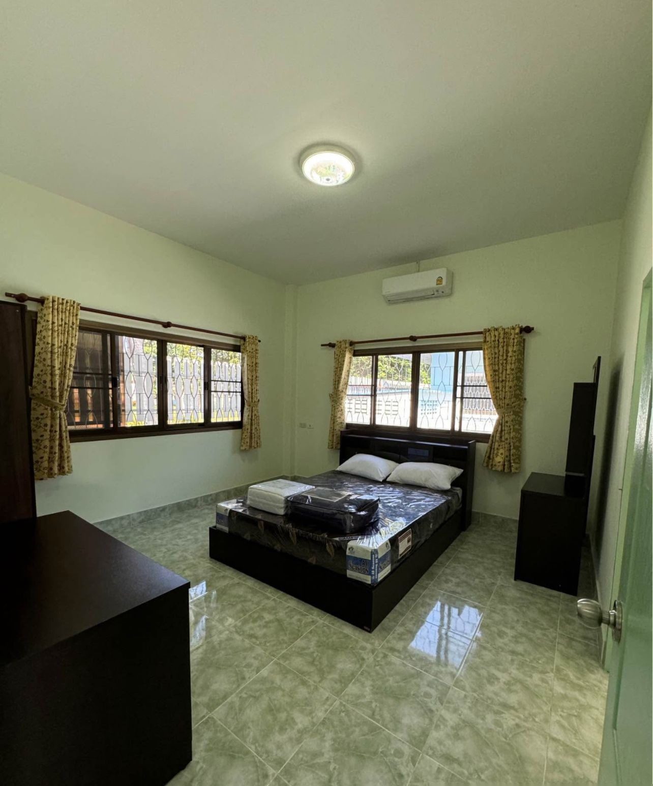 House 3 Bedroom 2 Bathroom for Rent near Bluport — photo 4