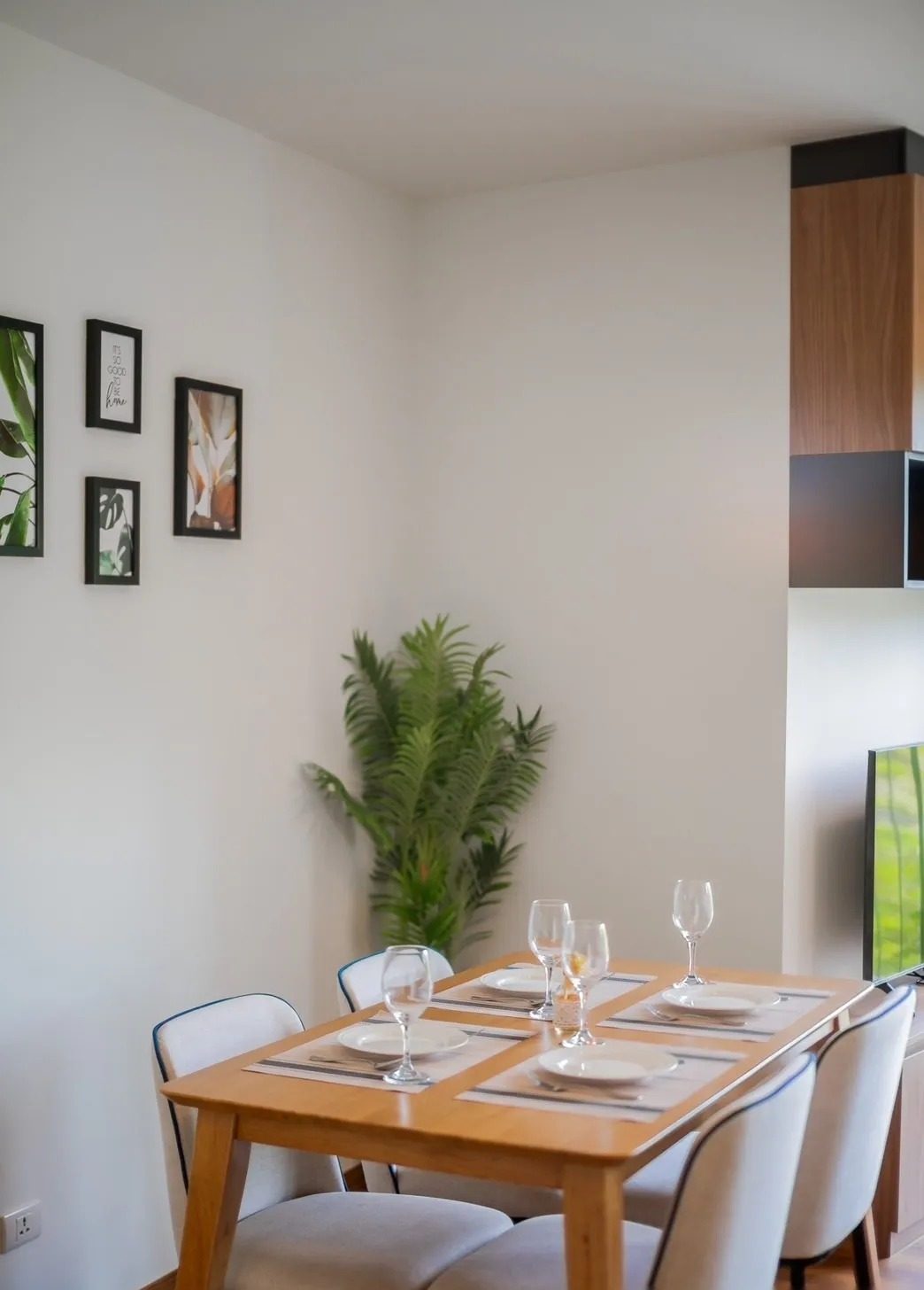 1 Bedroom Condo for rent at La Habana — photo 4